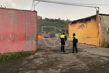  El efecto devastador del incendio de Jinámar (Telde), a vista de pájaro/TA.